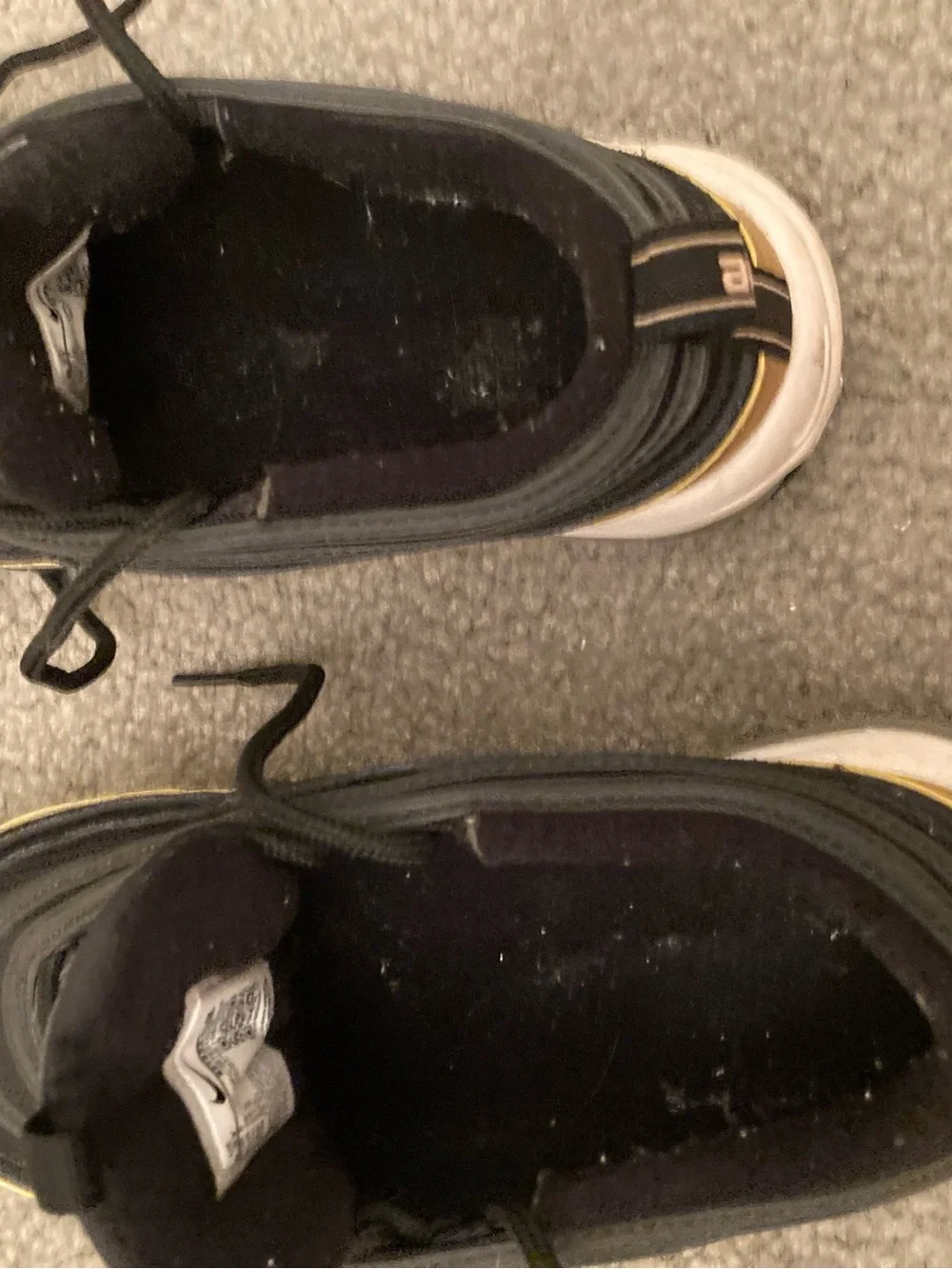 Nike Black Internal Label Tag with QR and Size Info